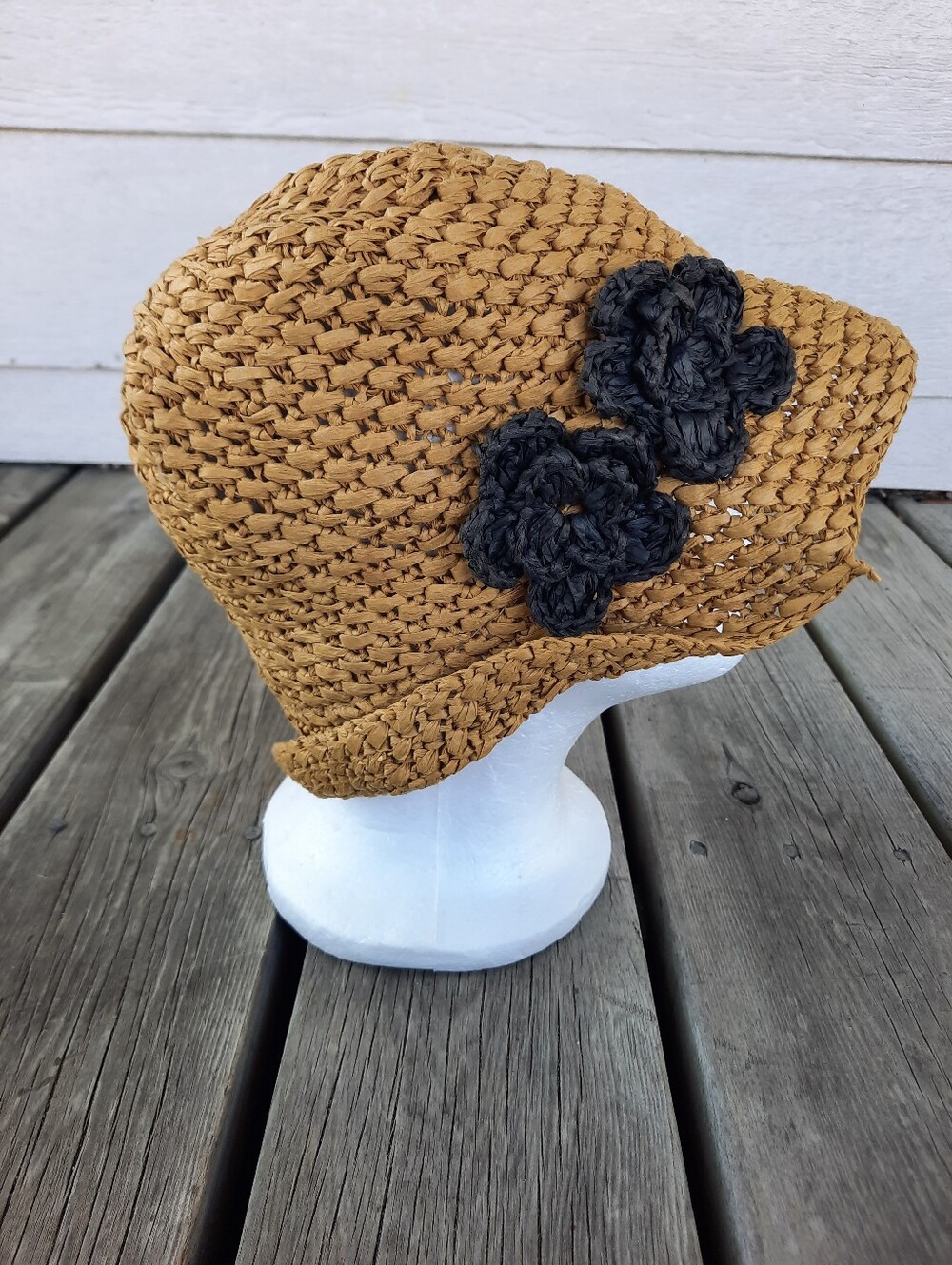 Woven Raffia Paper Summer Bucket Hat With Black 3D Rosettes OS - Picture 8 of 10